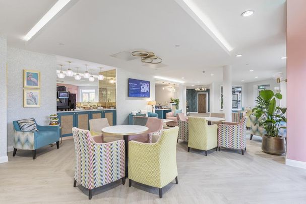 2 bedroom retirement property to rent - Photo 1