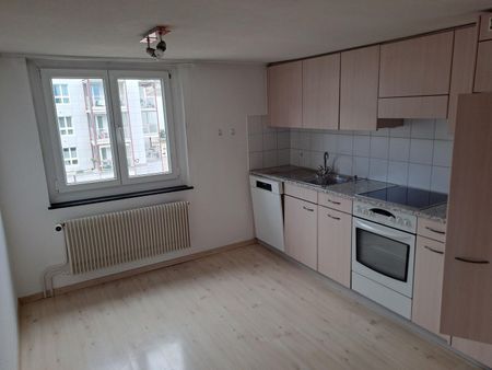 Preiswerte 3.5 Zimmerwohnung im Zentrum von Abtwil - Photo 3
