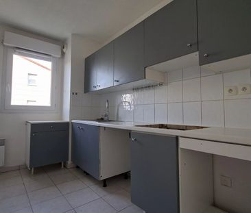 Location Appartement 3 pièces 66m² NICE 06000 - Photo 4