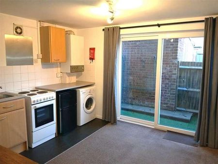 Stanford Way,broadbridge Heath, RH12 - Photo 3