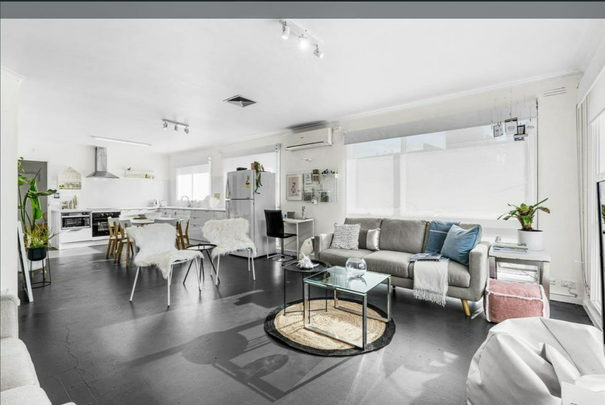 Beachside Upper-Level Unit with Bay Views - Photo 1