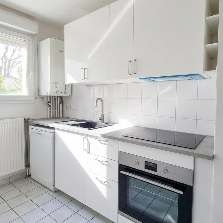 Appartement T2 SURESNES à louer - Photo 1
