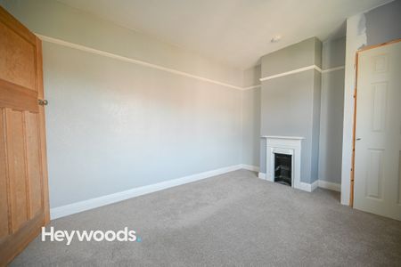 2 bed terraced house to rent in Gladstone Street, Stoke-on-Trent - Photo 4