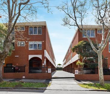 39/22-28 Canterbury Street, Flemington VIC 3031 - Photo 5