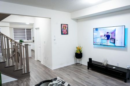 For Lease - 130 Purple Sage Drive, Brampton, Ontario - Photo 3