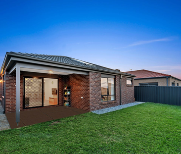 Contemporary Living at Its Best - Beautiful Home with Remarkable El... - Photo 6