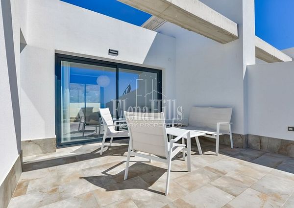 Modern duplex with sea views in Sierra Cortina, Finestrat, Benidorm, Alicante