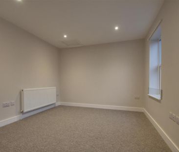 3 bedroom maisonette to rent - Photo 6