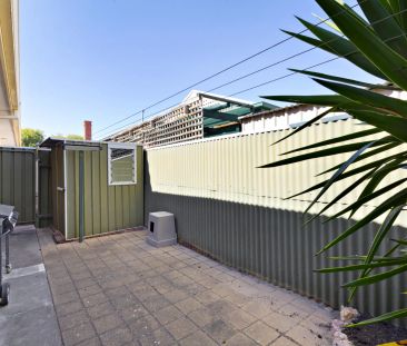 3/42 Clifton Street, - Photo 2