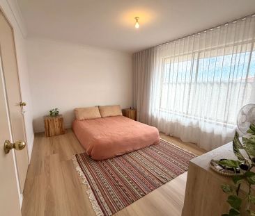 Coastal Charm - 4 Bedroom Home in Sought-After Halls Head - Photo 5