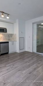 Yonge/eglinton modern spacious feel! - Photo 3