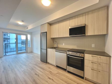 For Lease - 7439 Kingston Road Unit# 517, Toronto, Ontario - Photo 4