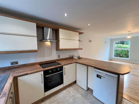 34 Ashleigh Manor, Windsor Avenue, Belfast, BT9 6JY - Photo 5