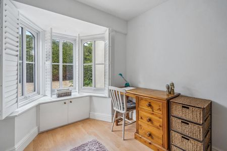 5 bedroom end of terrace house to rent - Photo 5