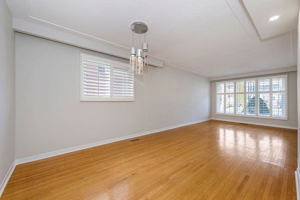 For Lease - 33A Alcan Avenue, Toronto, Ontario - Photo 1