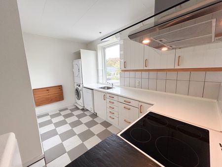 Skøn og hyggelig 3-værelses lejlighed med hems - Photo 4