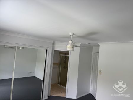 CARINA. 3 BEDROOM LOWSET UNIT - Photo 3