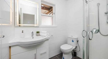 Centrally Located in Desirable New Windsor! - Photo 5