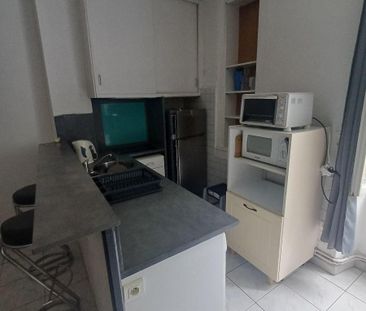 Location Appartement 2 pièces 34m² MILLAU 12100 - Photo 4