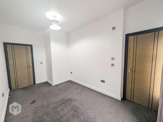 Chaddock Lane, Worsley, Manchester, Greater Manchester, M28 - Photo 1