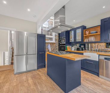 3 bedroom terraced house to rent - Photo 1