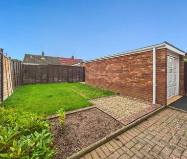 3 bedroom semi-detached house to rent - Photo 1