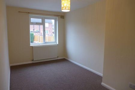 3 bedroom terraced house to rent - Photo 2