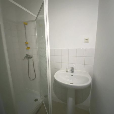 Location Appartement 1 pièce 25m² VALENCE 26000 - Photo 4