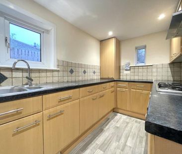 3 bedroom terraced house to rent - Photo 6