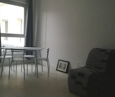 Location appartement 1 pièce 24.8 m² à Bolbec (76210) - Photo 1