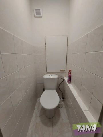 Pronájem bytu 1+1 s balkónem, Turnov, Žižkova ulice - Photo 4