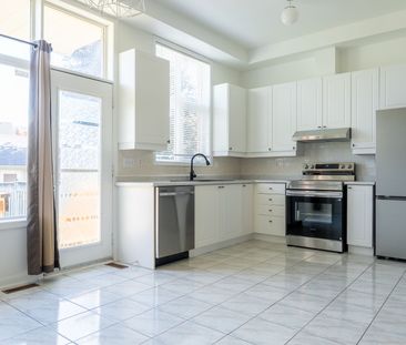 For Lease - 53 Cornell Park Avenue, Markham, Ontario - Photo 6