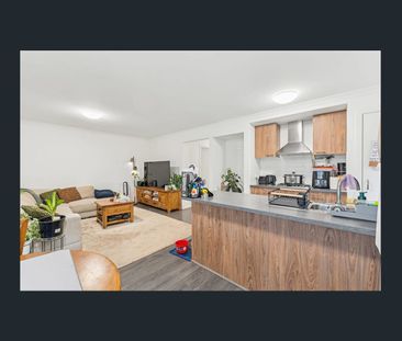 Spacious Family Living in the Heart of Munno Para West - Photo 6