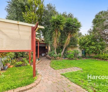 Family Home in Unbeatable Location! - Photo 4