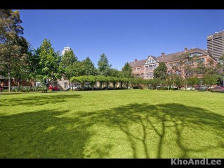 TIVOLI GARDEN! - FURNISHED TWO BEDROOM COZY APARTMENT WITH LUG - GARAGE THAT CAN FIT 2 CARS - Photo 5