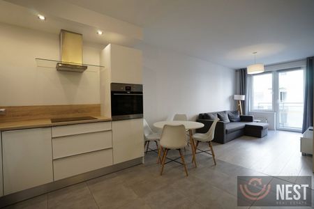 Dwupokojowe mieszkanie na zamkniętym osiedlu ! - Photo 3