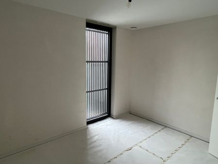 Ruim 2 slpk-appartement incl. staanplaats en kelderberging. - Photo 2