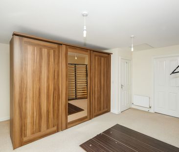 4 bedroom house to rent Girton Way, Mickleover, DE3 - Photo 3