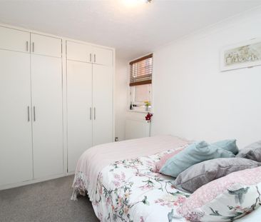 Fourth Avenue, Hove - Photo 6