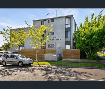 2/815 Mt Alexander Road, Moonee Ponds VIC 3039 - Apartment For Rent... - Photo 1