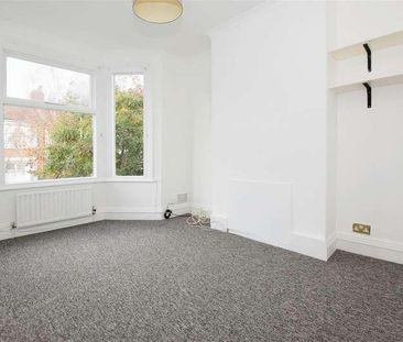 Glebe Road, Finchley, N3 - Photo 5