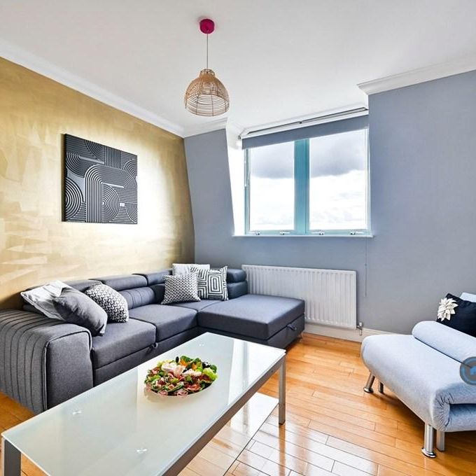 2 bedroom flat to rent - Photo 1