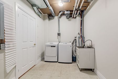 For Lease - 37 Shaftesbury Avenue, Toronto, Ontario - Photo 3