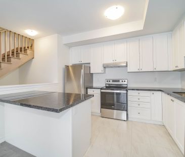 For Lease - 14 Gothenburg Lane, Markham, Ontario - Photo 5