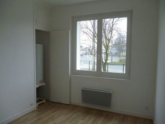 à louer - t2 avec jardin privatif , - Photo 1