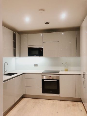 2 Bed Flat, Tarling House, SE17 - Photo 5