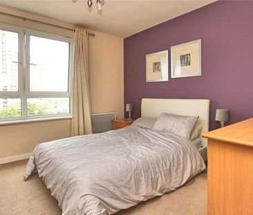 Station Approach, Woking, Surrey, GU22 - Photo 4