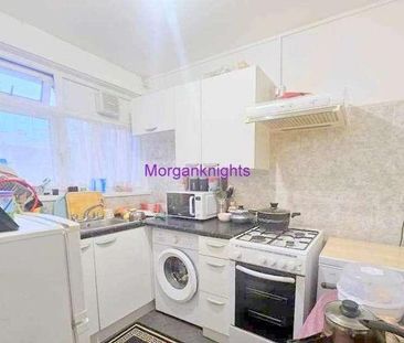 Old Church, Whitechapel, E1 - Photo 3