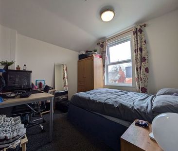 Harrington Drive Lenton, Nottingham - Photo 6