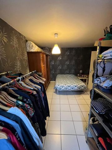 Lumineux appartement 2 chambres à 6041 Gosselies - Photo 2